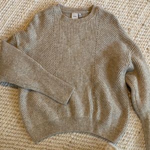 ICHI Knit sweater size small NWOT